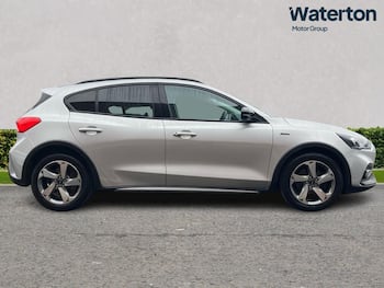 Used Ford Focus 2020 for sale - 79684420: Photo