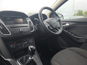 Used Ford Focus 2016 for sale - 75902108: Photo