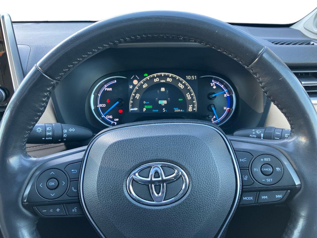 Used Toyota RAV4 2019 for sale - 76580137: Photo 19