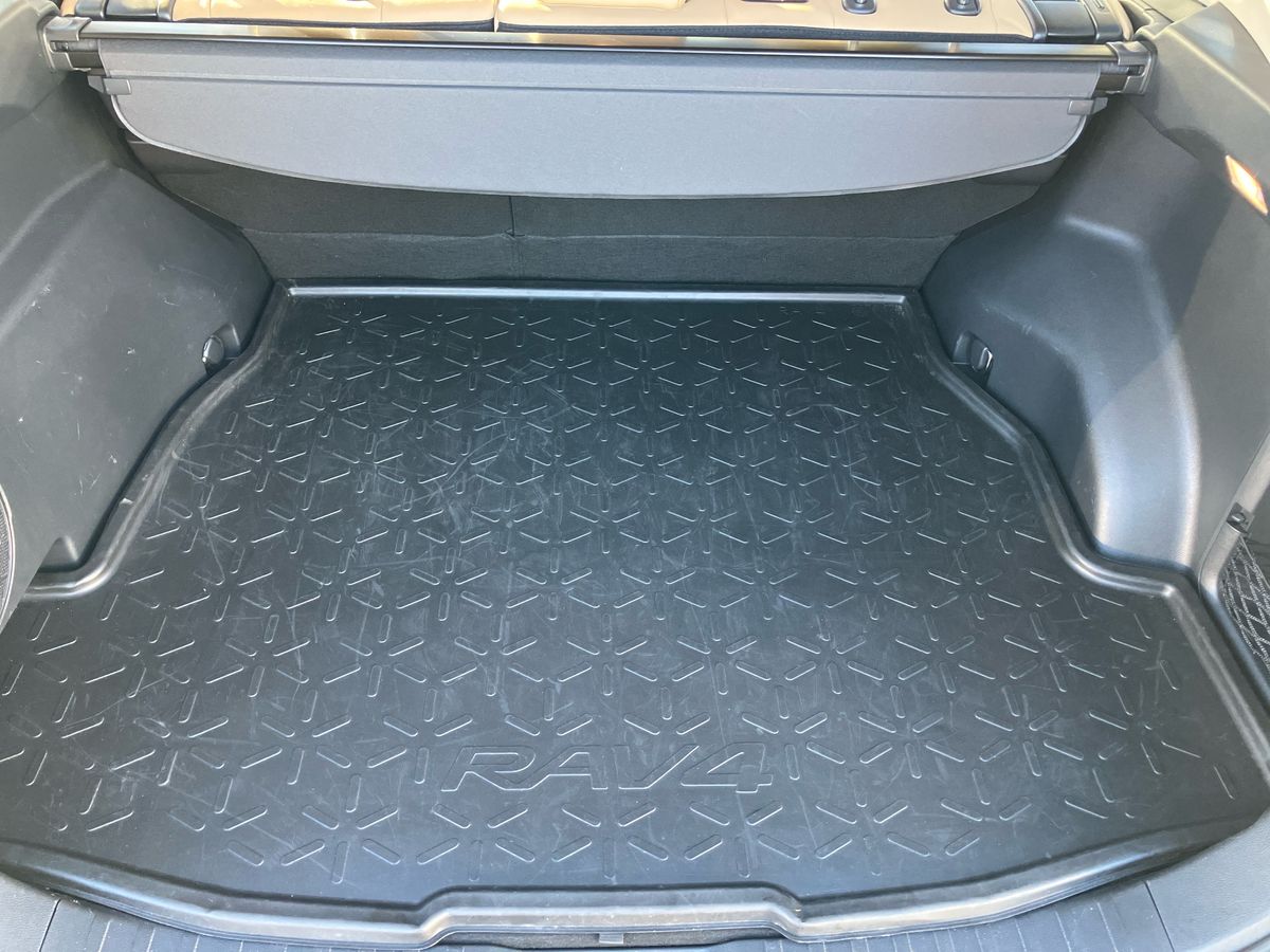 Used Toyota RAV4 2019 for sale - 76580137: Photo 25