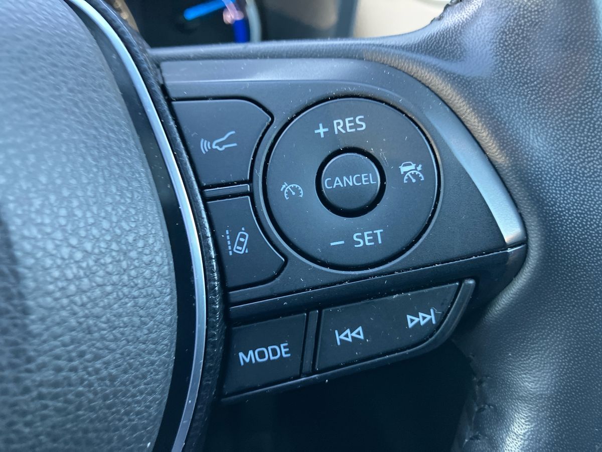 Used Toyota RAV4 2019 for sale - 76580137: Photo 29