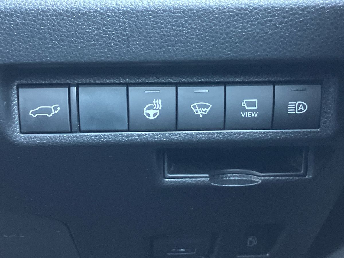 Used Toyota RAV4 2019 for sale - 76580137: Photo 33