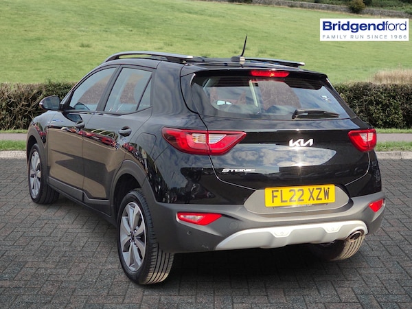 Used Kia Stonic 2022 for sale - 75469580: Photo 3