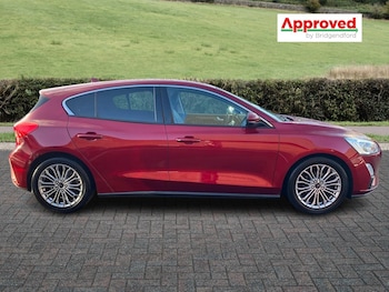 Used Ford Focus 2018 for sale - 76717404: Photo