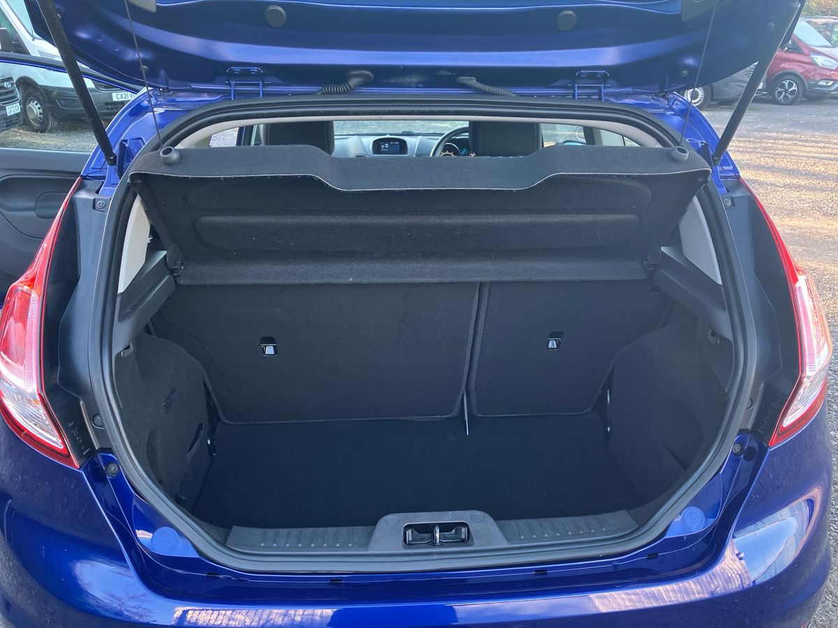 Used Ford Fiesta 2016 for sale - 77170563: Photo 25