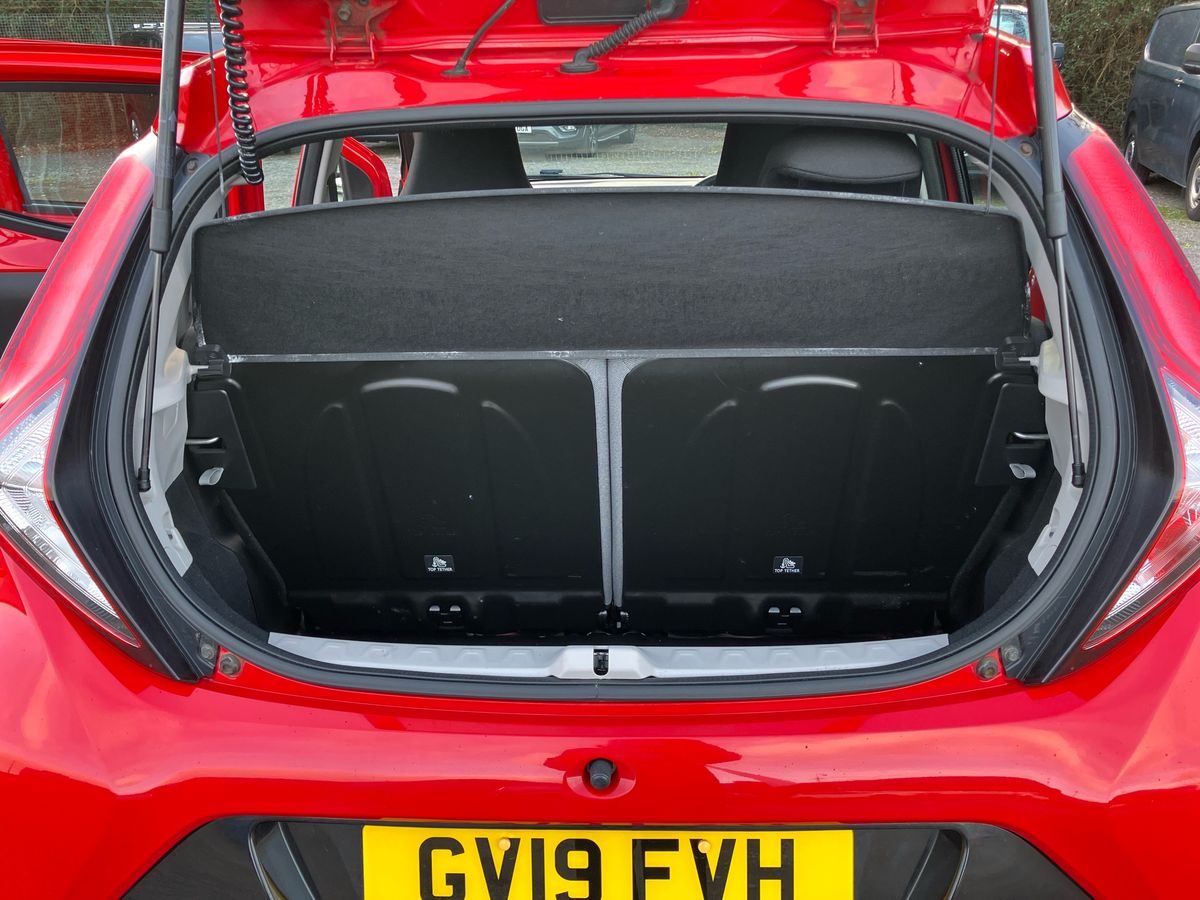 Used Toyota AYGO 2019 for sale - 77449622: Photo 25