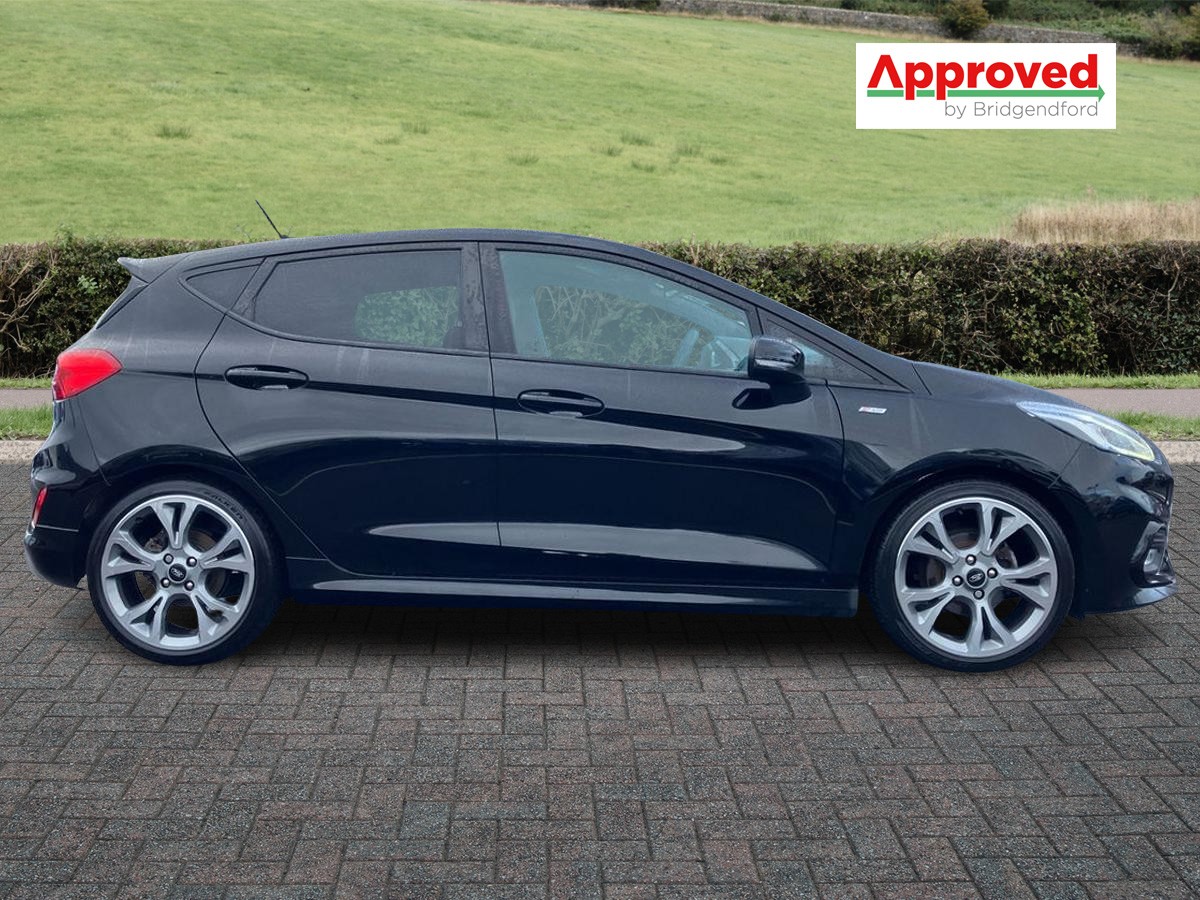 Used Ford Fiesta 2020 for sale - 77833538: Photo 2