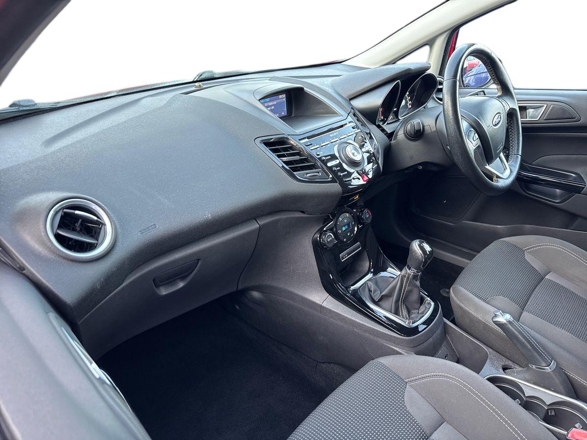 Used Ford Fiesta 2015 for sale - 76999418: Photo 22