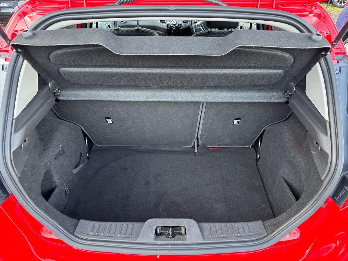 Used Ford Fiesta 2015 for sale - 76999418: Photo 25