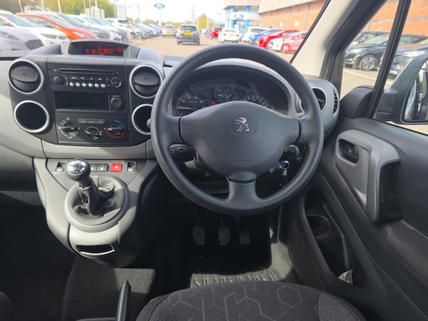 Used Peugeot Partner Tepee 2018 for sale - 76116892: Photo 16