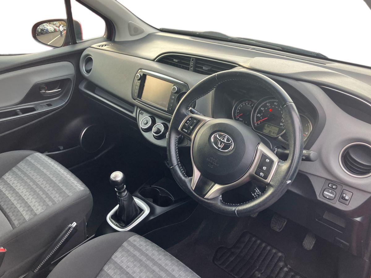 Used Toyota Yaris 2017 for sale - 77581371: Photo 14