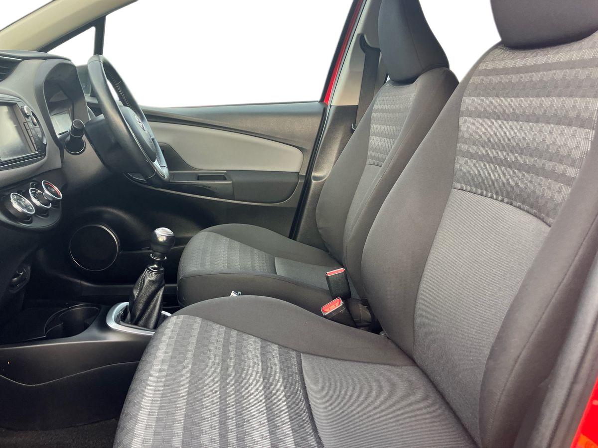 Used Toyota Yaris 2017 for sale - 77581371: Photo 23