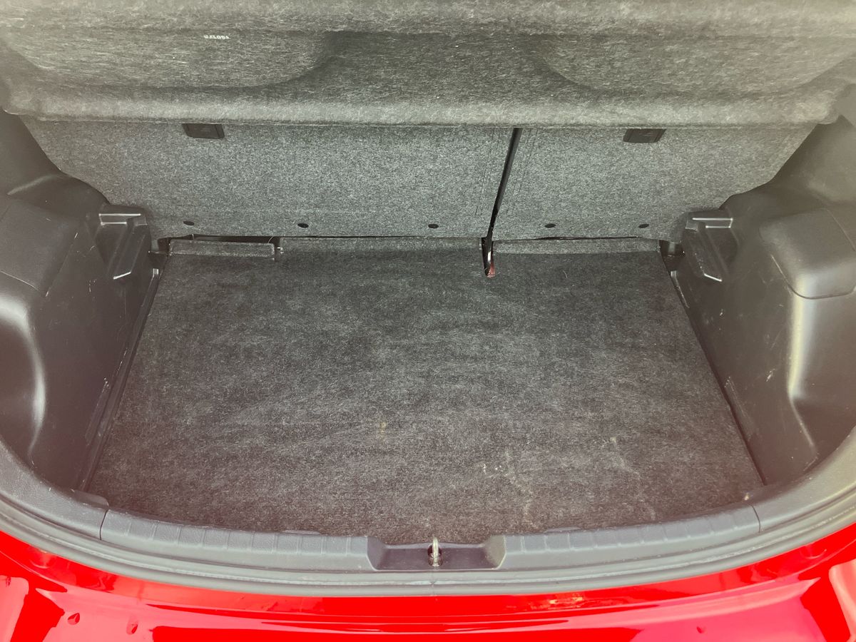 Used Toyota Yaris 2017 for sale - 77581371: Photo 25