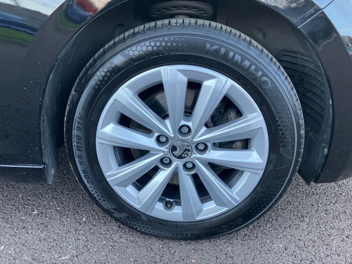 Used Vauxhall Astra 2023 for sale - 76400796: Photo 13