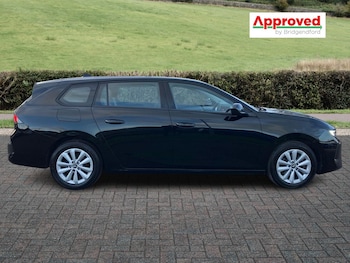 Used Vauxhall Astra 2023 for sale - 76400796: Photo