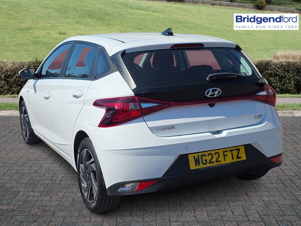 Used Hyundai i20 2022 for sale - 76023199: Photo 3