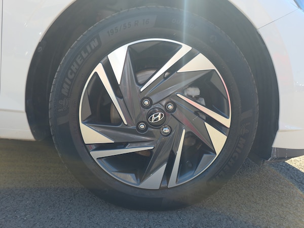 Used Hyundai i20 2022 for sale - 76023199: Photo 6
