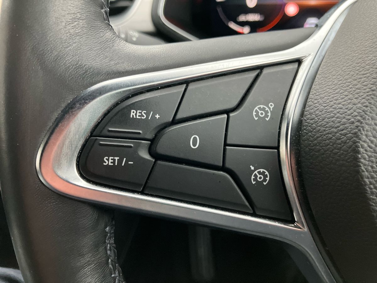 Used Renault Captur 2021 for sale - 76750049: Photo 32