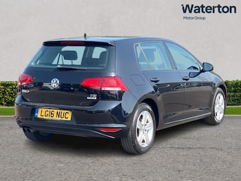 Used Volkswagen Golf 2016 for sale - 79821637: Photo