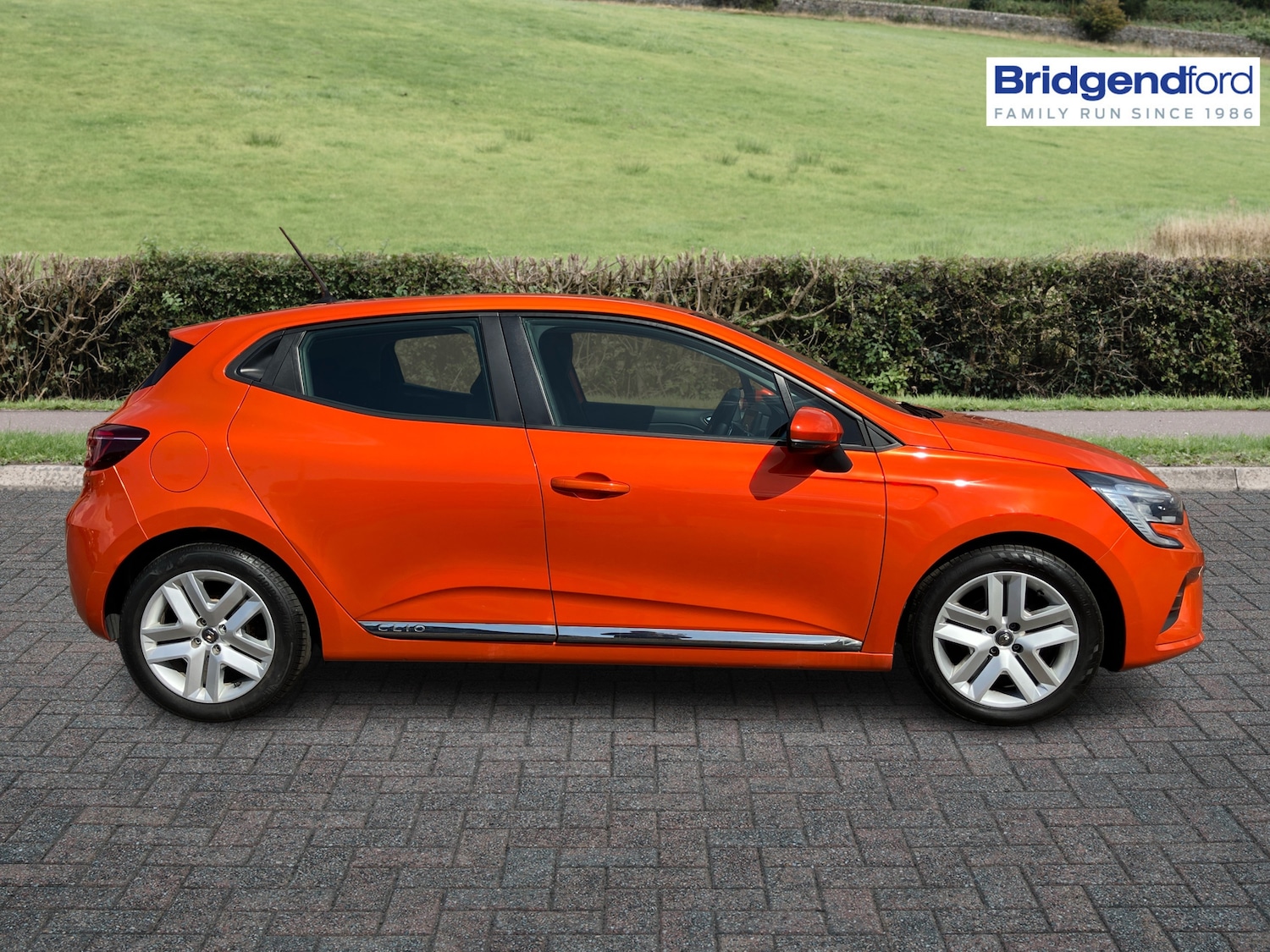 Used Renault Clio 2020 for sale - 77165542: Photo 4