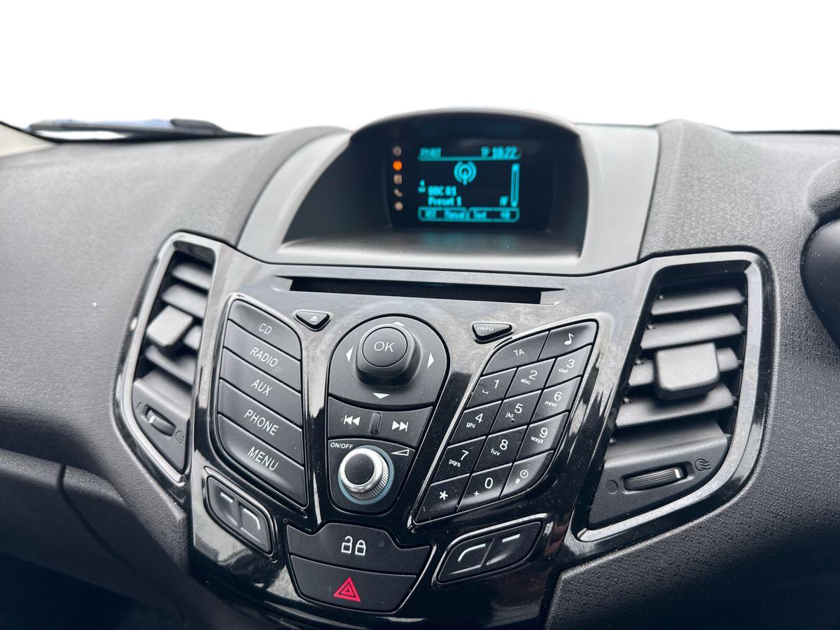 Used Ford Fiesta 2014 for sale - 77640704: Photo 26