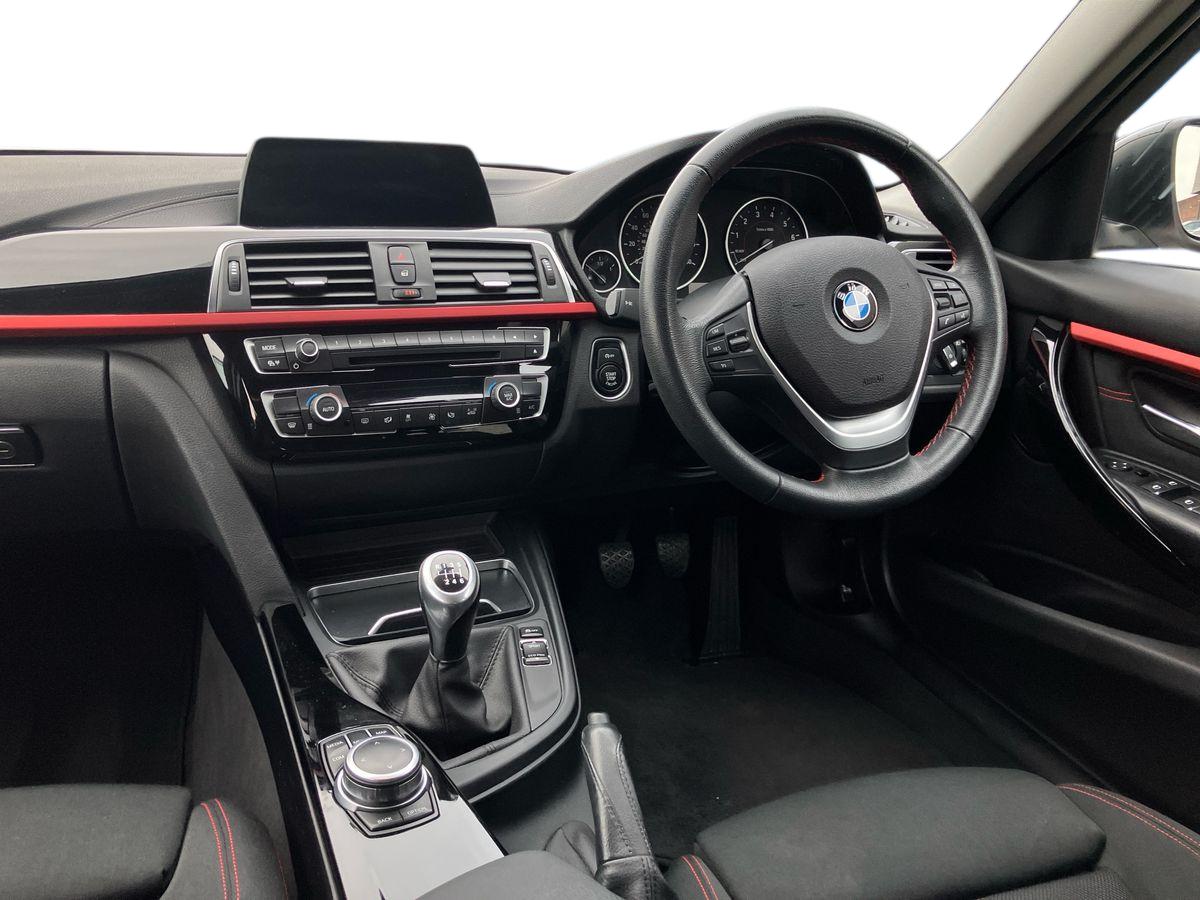 Used BMW 3 Series 2018 for sale - 76847072: Photo 17