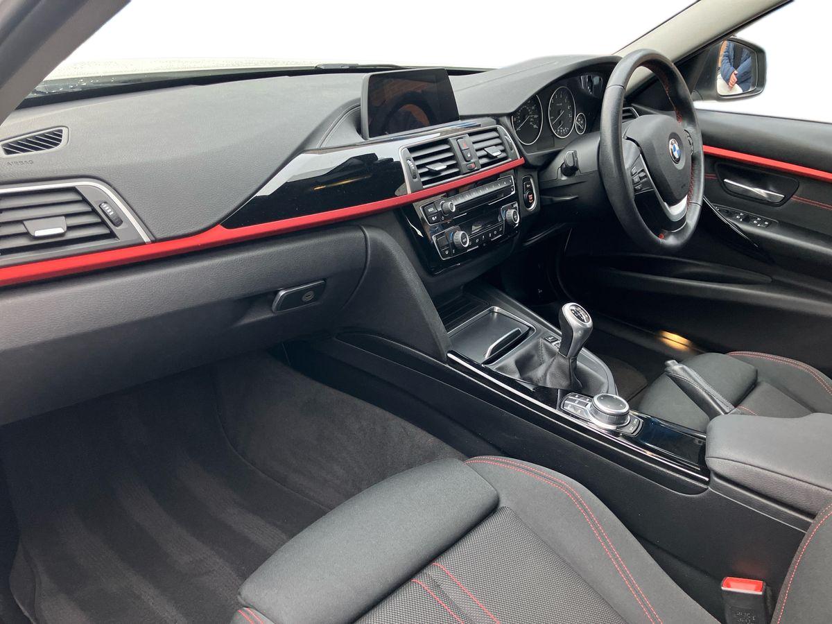 Used BMW 3 Series 2018 for sale - 76847072: Photo 22