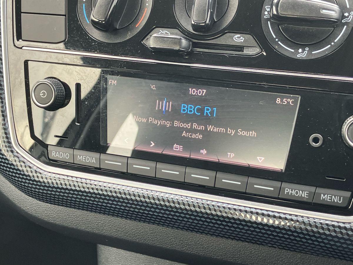 Used Volkswagen up! 2022 for sale - 78080793: Photo 26