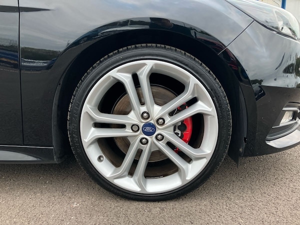 Used Ford Focus 2017 for sale - 76312165: Photo 13