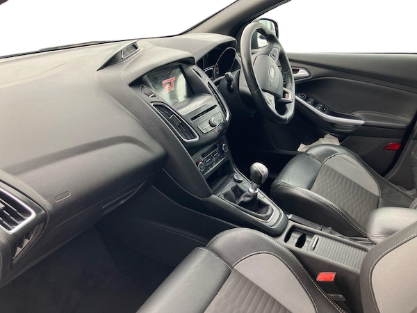 Used Ford Focus 2017 for sale - 76312165: Photo 22