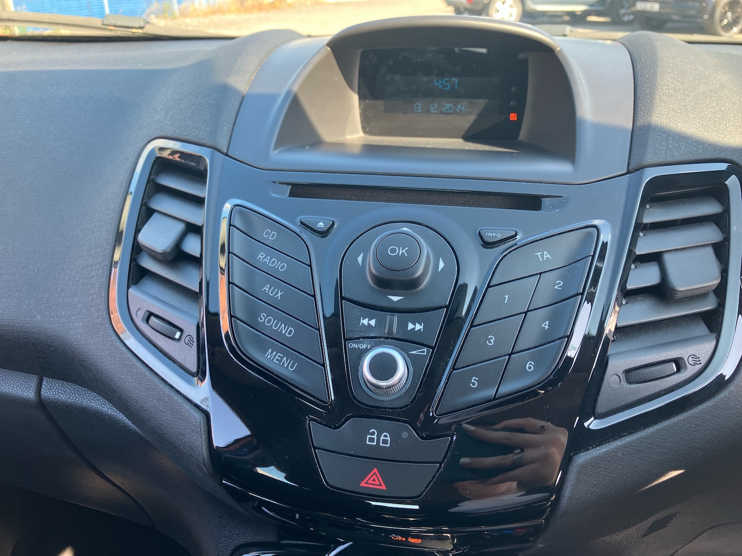 Used Ford Fiesta 2014 for sale - 76717234: Photo 16