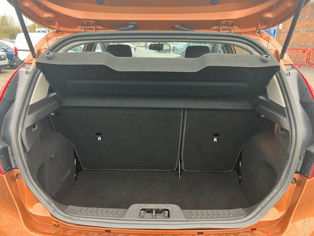 Used Ford Fiesta 2014 for sale - 76717234: Photo 25