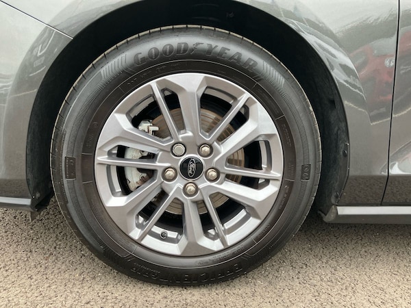 Used Ford Focus 2023 for sale - 76312129: Photo 13