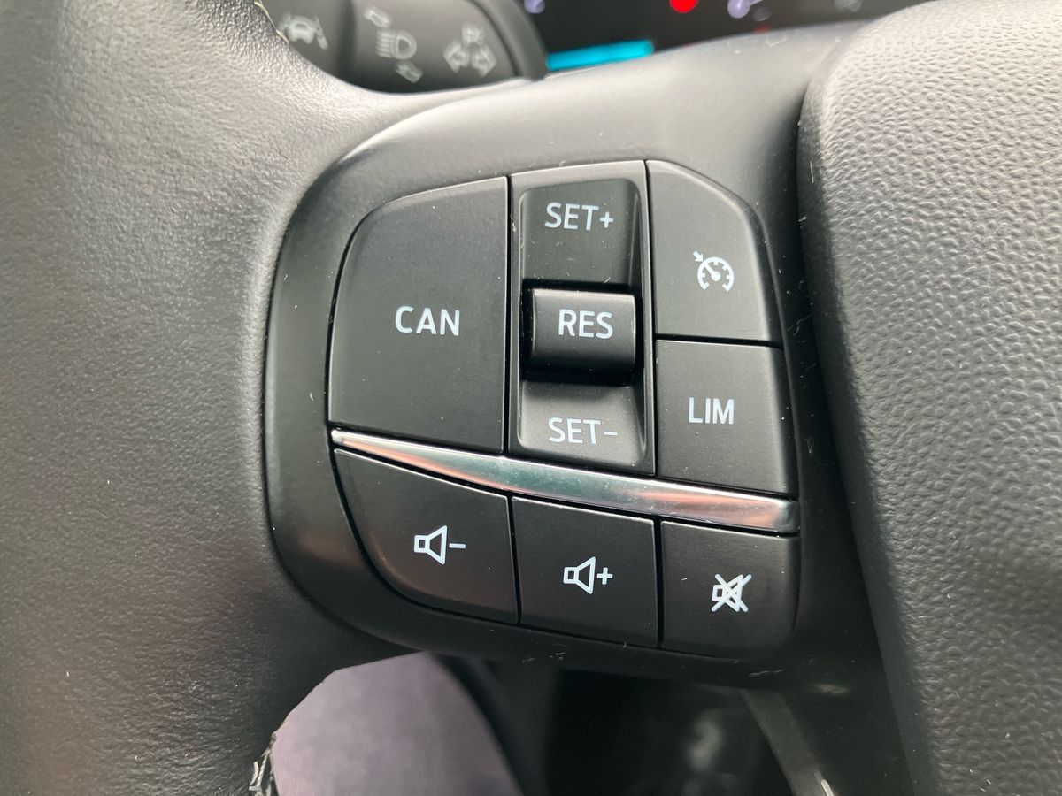 Used Ford Fiesta 2018 for sale - 76140319: Photo 31