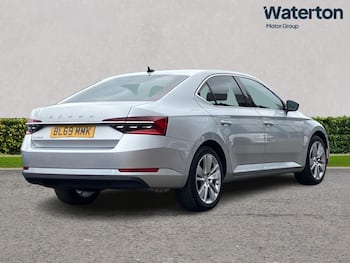 Used Skoda Superb 2019 for sale - 79787511: Photo