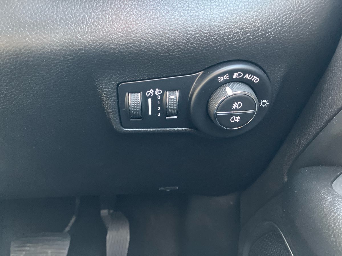 Used Jeep Compass 2023 for sale - 77127542: Photo 32