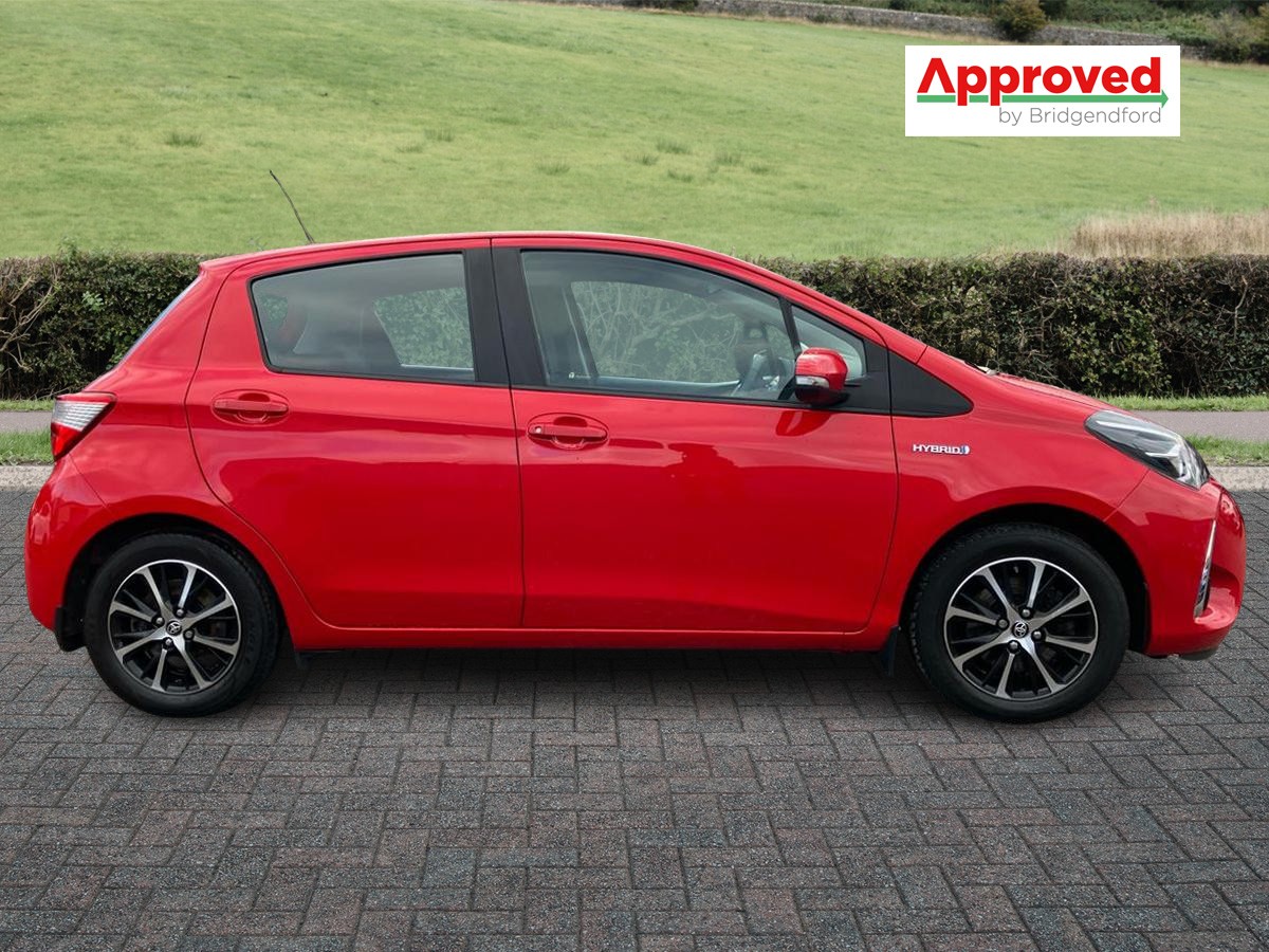 Used Toyota Yaris 2019 for sale - 77470825: Photo 2