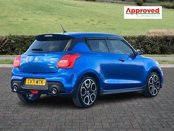 Used Suzuki Swift 2021 for sale - 77281083: Photo