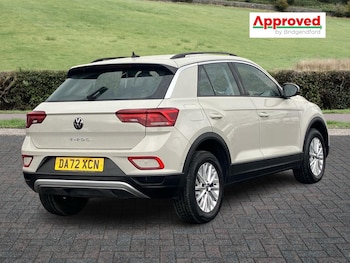 Used Volkswagen T-Roc 2022 for sale - 77745873: Photo