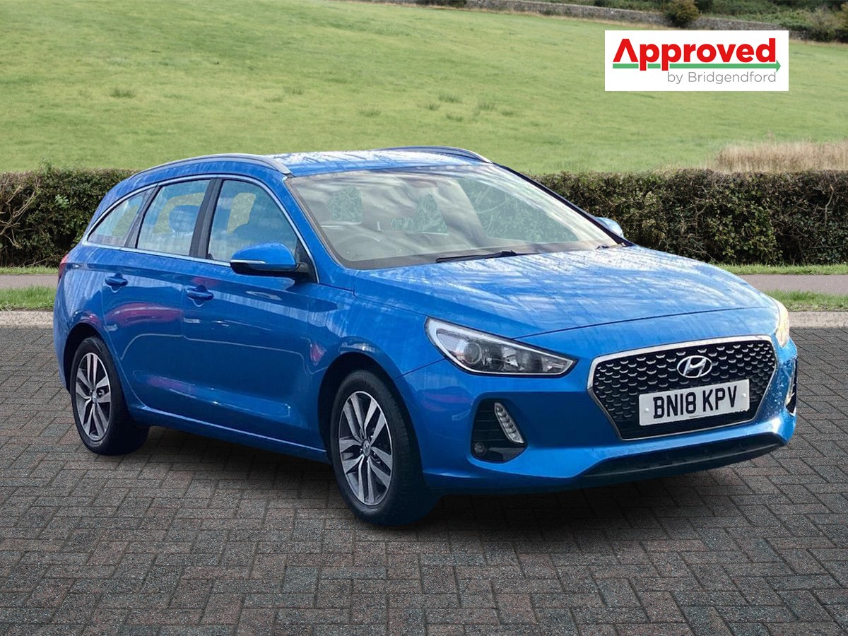 Used Hyundai i30 2018 for sale - 76660697: Photo 1