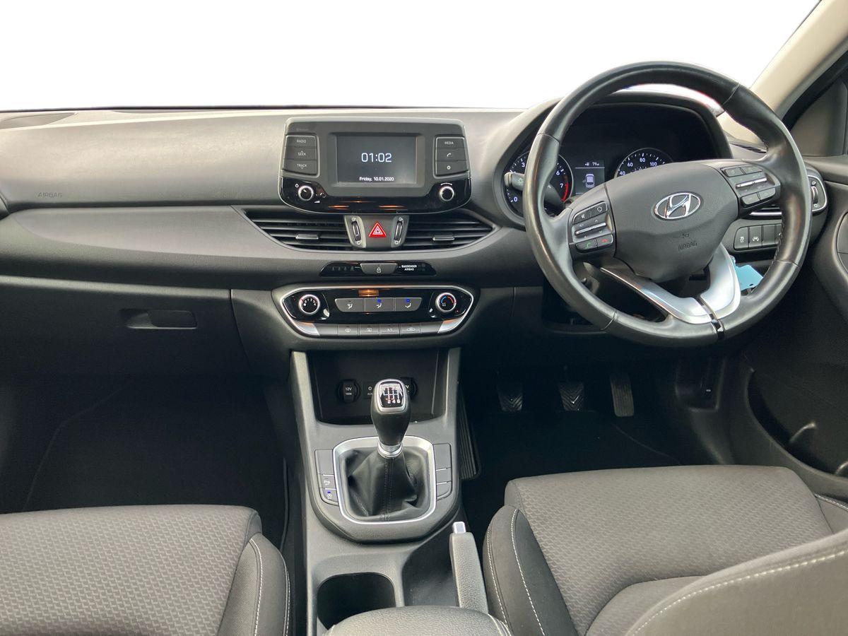 Used Hyundai i30 2018 for sale - 76660697: Photo 16