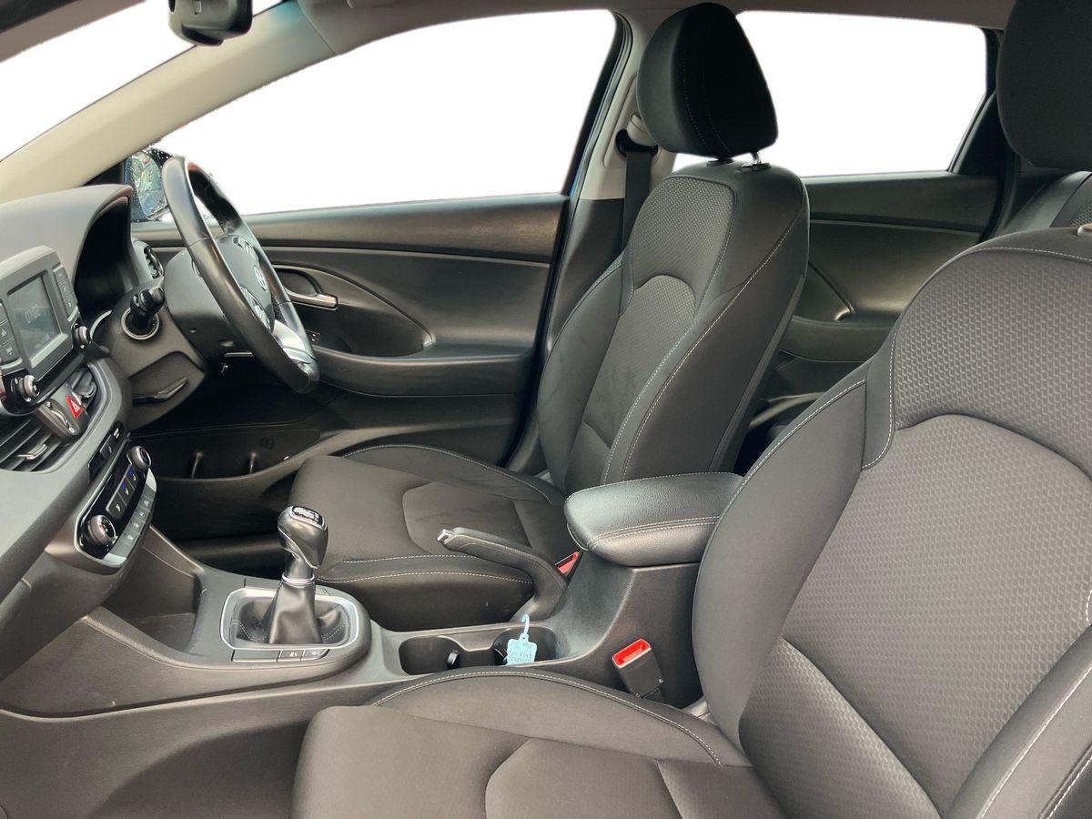 Used Hyundai i30 2018 for sale - 76660697: Photo 23