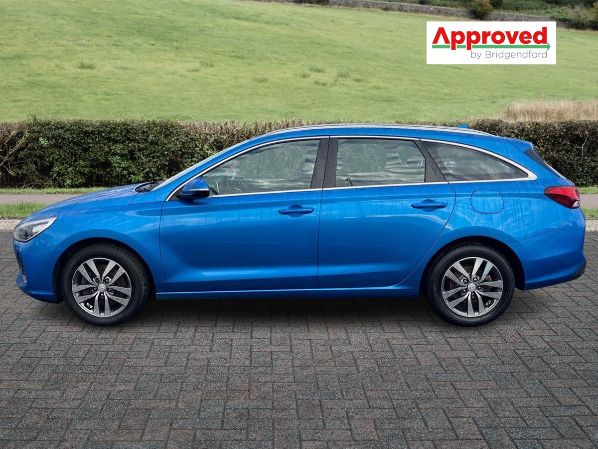 Used Hyundai i30 2018 for sale - 76660697: Photo 8