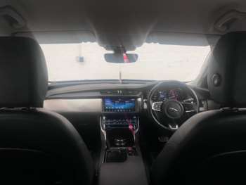 Used Jaguar XF 2019 for sale - 73917556: Photo