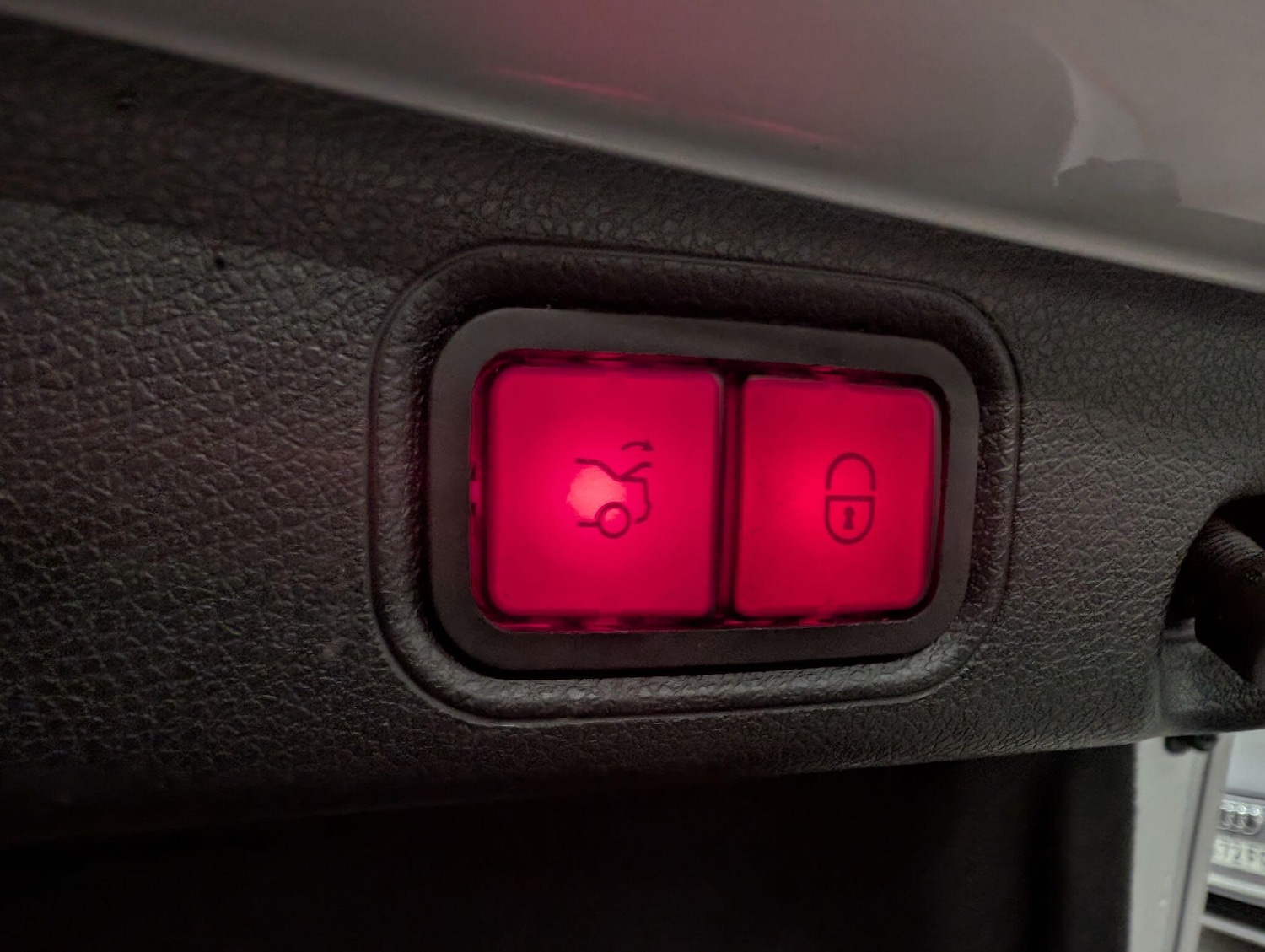 Used Mercedes-Benz E Class 2019 for sale - 75977735: Photo 61