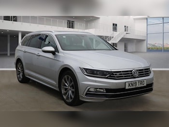 Used Volkswagen Passat 2019 for sale - 78048092: Photo