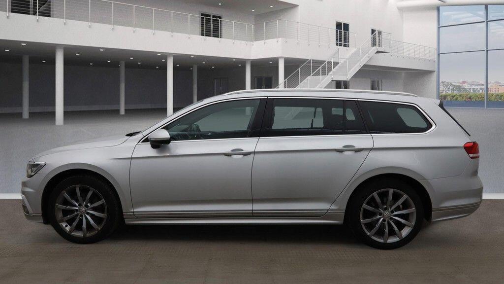 Used Volkswagen Passat 2019 for sale - 78048092: Photo 5