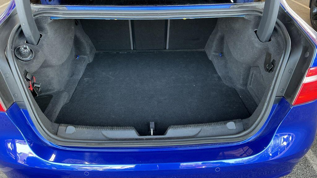 Used Jaguar XE for sale - 77958160: Photo 11