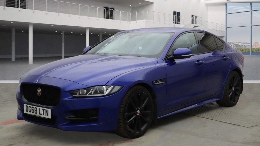 Used Jaguar XE for sale - 77958160: Photo 4