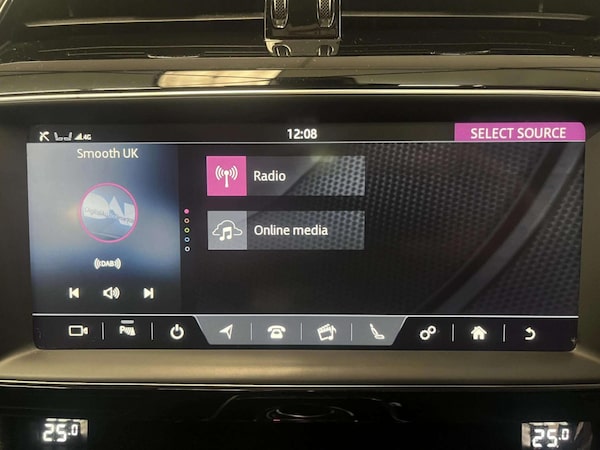 Used Jaguar F-Pace 2018 for sale - 76167562: Photo 29